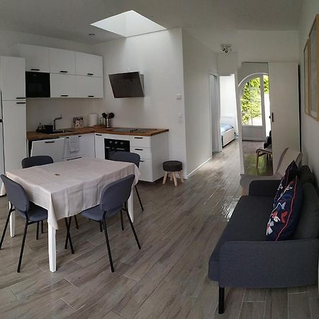 Charmant Et Lumineux Logement, Au Coeur De 卡布尔 外观 照片